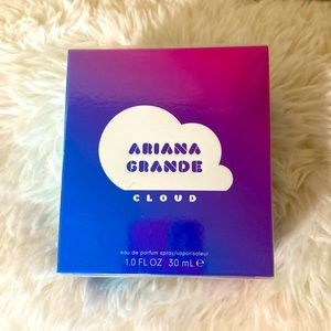 Cloud Eau de perfume by Ariana Grande 1.0 oz sealed bottles